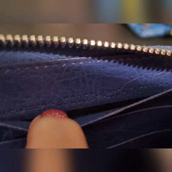 Balenciaga Continental Zip Around Wallet - Picture 3 of 4